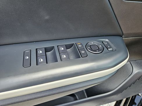 Used 2025 Kia K4 GT-Line w/ GT-Line Premium Package FWD image 31