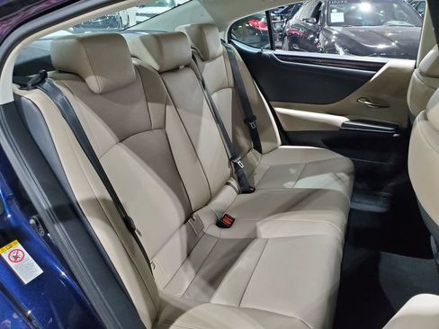 Used 2019 Lexus ES 350 w/ Premium Package FWD image 20