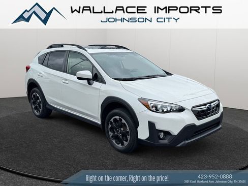 Certified 2022 Subaru Crosstrek 2.0i Premium w/ Moonroof Package AWD/4WD image 7