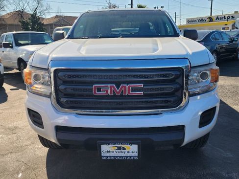 Used 2018 GMC Canyon 2WD Crew Cab w/ Trailering Package image 8