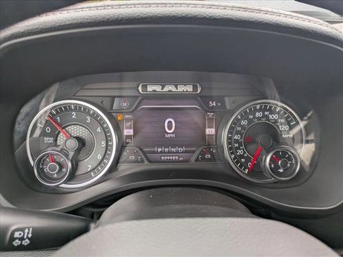 Used 2022 RAM 1500 Laramie image 10