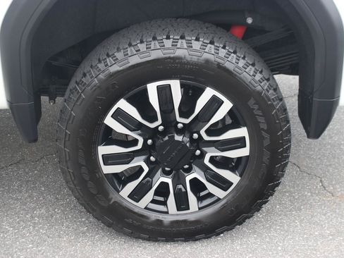 Used 2024 GMC Sierra 2500 Denali Ultimate w/ Max Trailering Package AWD/4WD image 46
