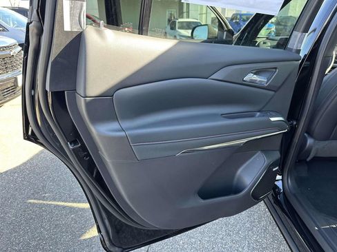 New 2026 Chevrolet Traverse RS AWD/4WD image 11