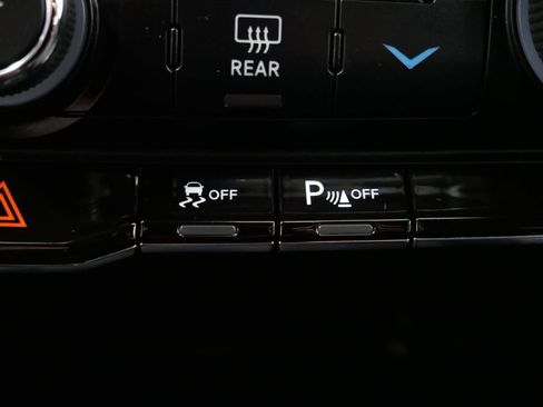 Certified 2024 Dodge Durango R/T image 44