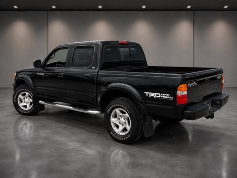 Used 2003 Toyota Tacoma PreRunner RWD image 2