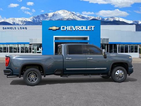 New 2026 Chevrolet Silverado 3500 High Country image 5