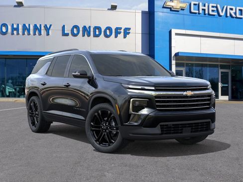 New 2026 Chevrolet Traverse LT w/ Driver Confidence Package image 7