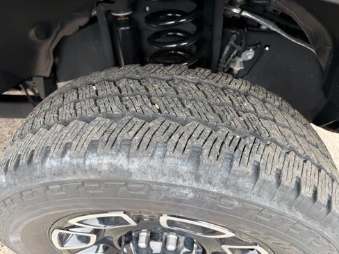 Used 2025 Ford F250 Platinum AWD/4WD image 71