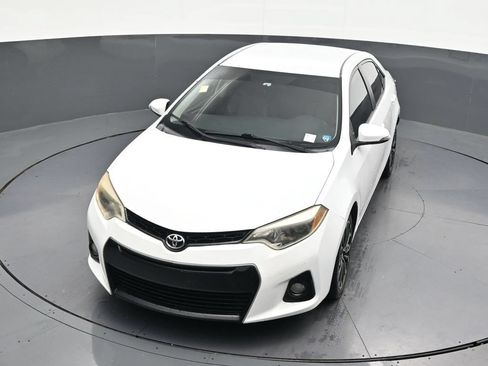 Used 2015 Toyota Corolla S FWD image 22