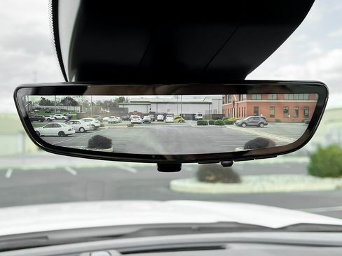 Used 2024 GMC Sierra 1500 AT4 image 15