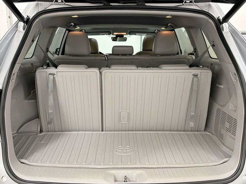 Certified 2018 Toyota Highlander Limited AWD/4WD image 29