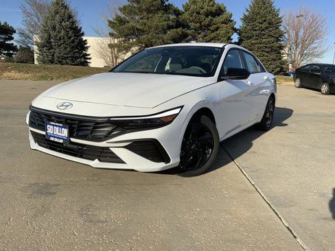 New 2026 Hyundai Elantra Sport image 1