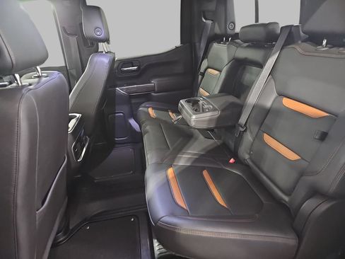 Certified 2022 GMC Sierra 1500 AT4 w/ AT4 Premium Package AWD/4WD image 17