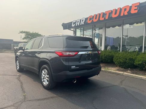 Used 2018 Chevrolet Traverse LT FWD image 3