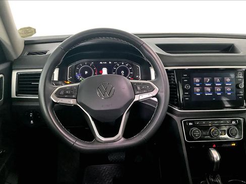 Used 2022 Volkswagen Atlas SE image 8