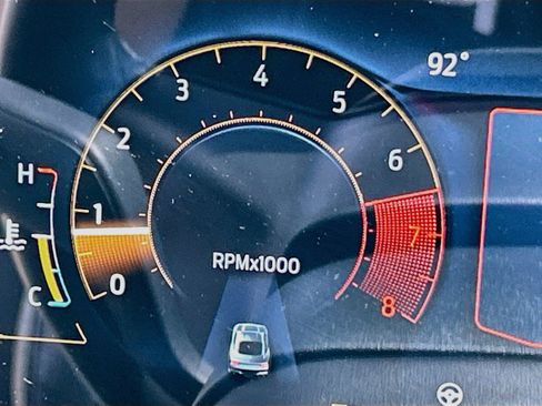 Used 2025 Ford Mustang Premium RWD image 37