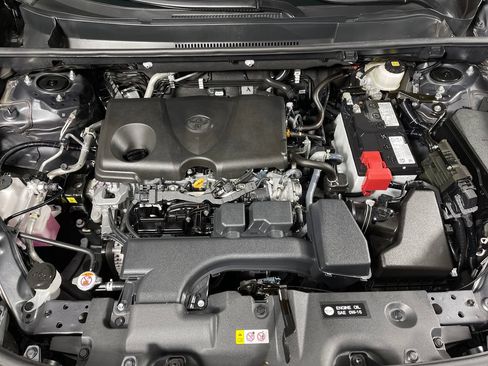 Certified 2025 Toyota RAV4 XLE FWD image 9