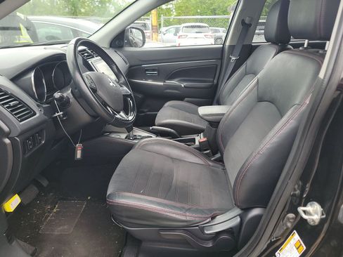 Used 2022 Mitsubishi Outlander Sport SE FWD image 7