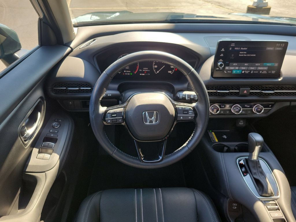 Used 2025 Honda HR-V EX-L image 12