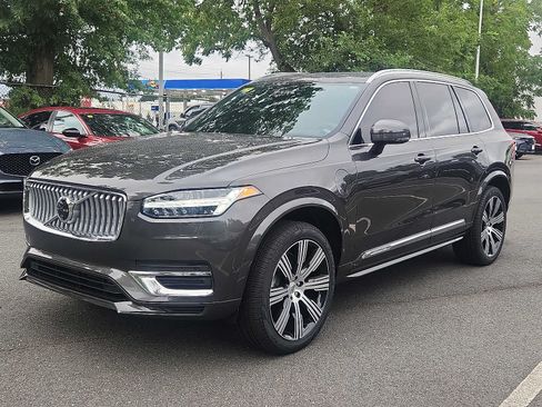 Certified 2024 Volvo XC90 T8 Ultimate w/ Protection Package Premier AWD/4WD image 3