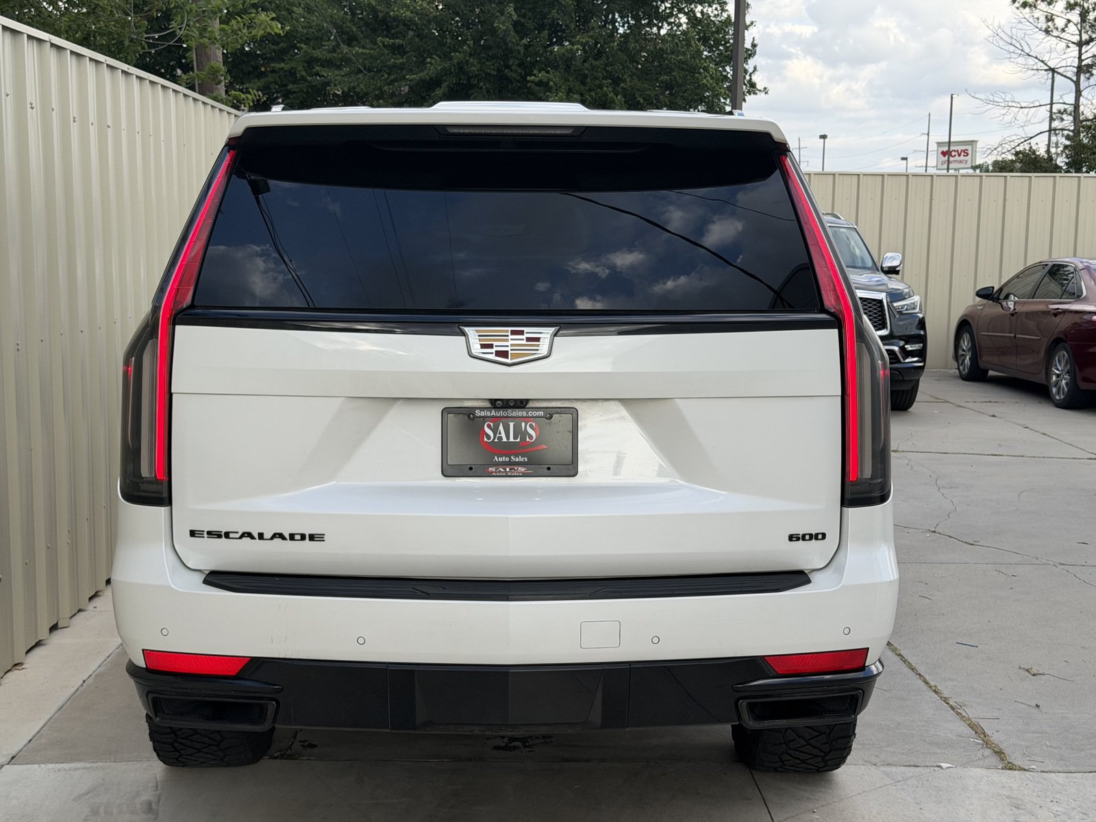Used 2021 Cadillac Escalade Sport Platinum AWD/4WD image 6