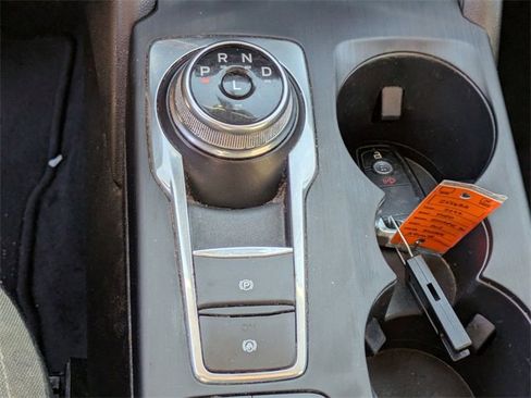 Used 2022 Ford Escape SE image 25