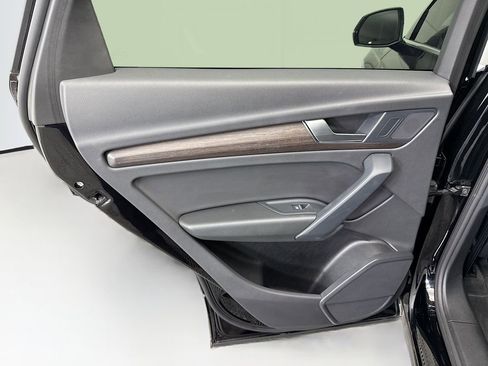 Certified 2023 Audi Q5 2.0T Premium w/ Convenience Package image 24