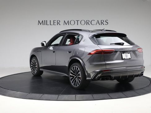 New 2025 Maserati Grecale Trofeo image 5