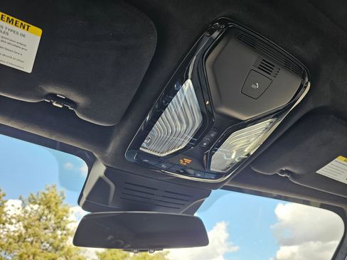 New 2026 BMW X7 M60i image 27