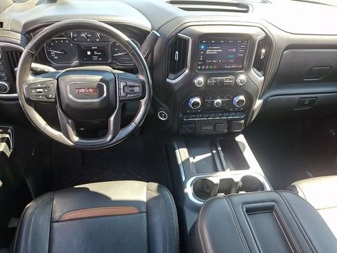 Used 2020 GMC Sierra 1500 AT4 w/ AT4 Premium Package AWD/4WD image 12