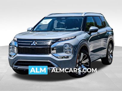 Used 2025 Mitsubishi Outlander SEL