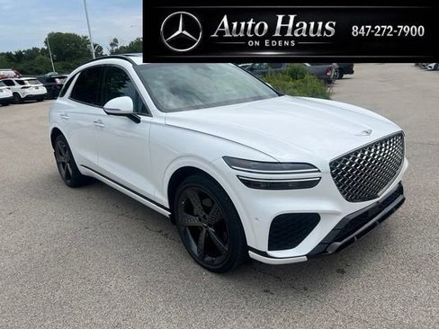 Used 2022 Genesis GV70 2.5T w/ Sport Prestige Package AWD/4WD image 4