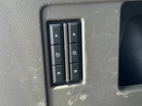 Used 2023 Lincoln Navigator L Reserve AWD/4WD image 15