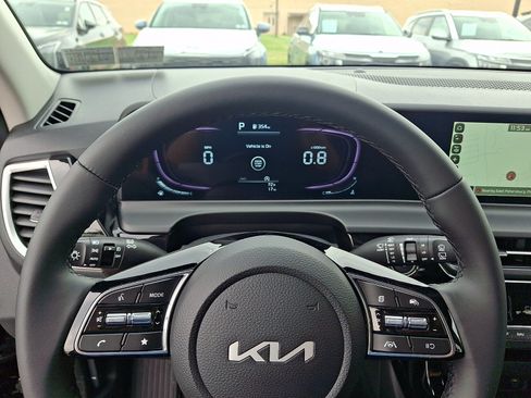 New 2026 Kia Seltos S AWD/4WD image 12