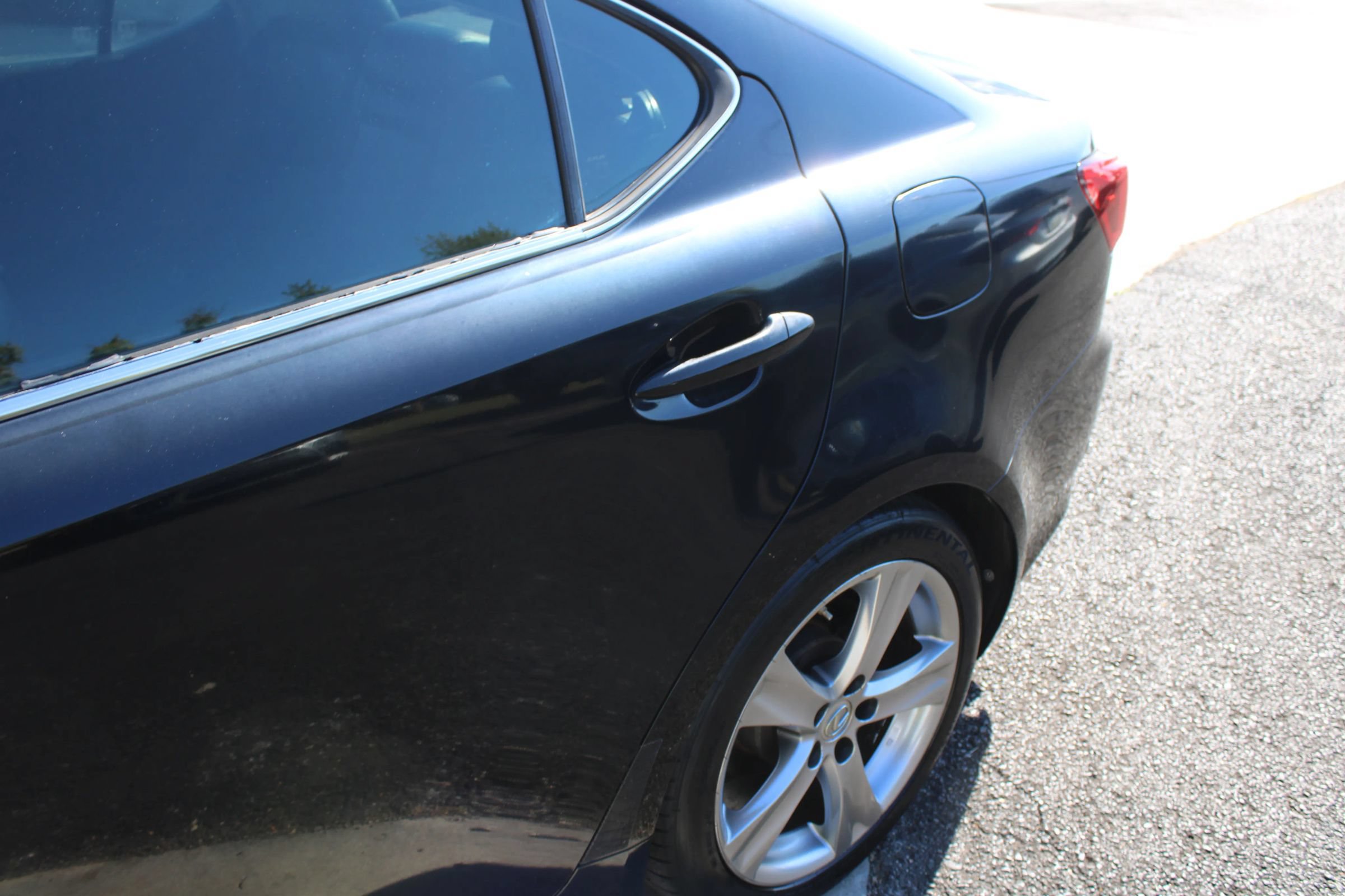 Used 2012 Lexus IS 250 w/ Premium Pkg Value Edition RWD image 4