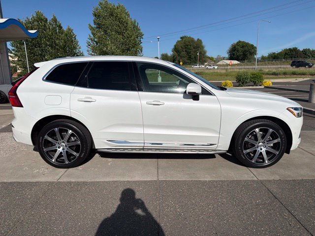 Used 2021 Volvo XC60 T5 Inscription AWD/4WD image 3