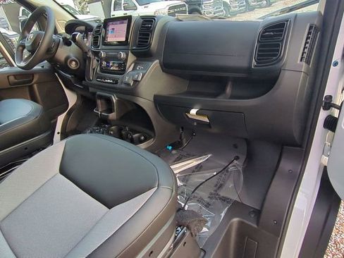 New 2026 RAM ProMaster 2500 w/ Convenience Group image 28