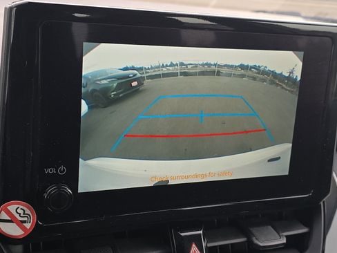 Used 2023 Toyota Corolla LE image 10