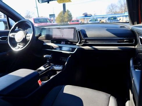 Used 2024 Kia Sportage X-Line w/ X-Line Premium Package image 40