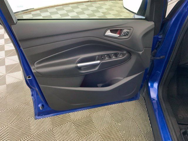 Used 2017 Ford Escape Titanium FWD image 23
