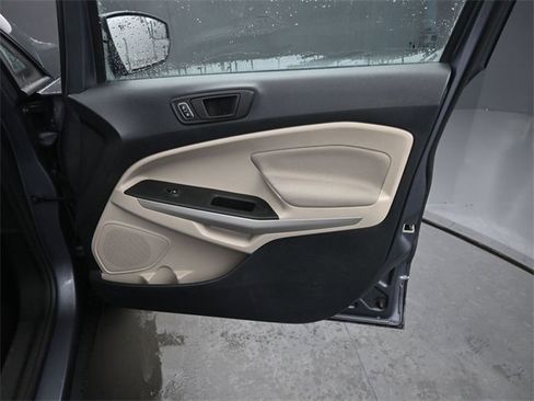 Used 2021 Ford EcoSport S image 20