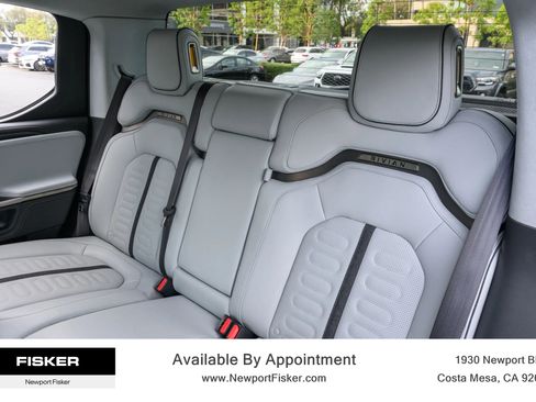 Used 2024 Rivian R1T Adventure image 19