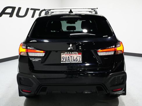 Used 2025 Mitsubishi Outlander Sport AWD image 9
