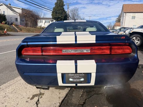 Used 2011 Dodge Challenger SRT8 image 6