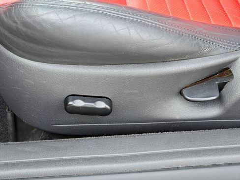 Used 2002 Ford Thunderbird RWD image 20
