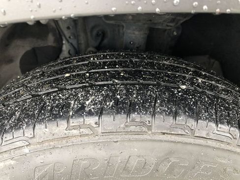 Used 2021 Toyota Highlander XLE image 30