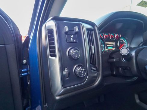 Used 2018 Chevrolet Silverado 1500 LT w/ All Star Edition AWD/4WD image 18