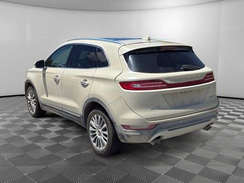 Used 2018 Lincoln MKC Reserve w/ Lincoln MKC Climate Package AWD/4WD image 3