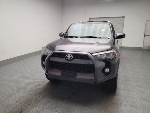 Used 2018 Toyota 4Runner SR5 Premium AWD/4WD image 15