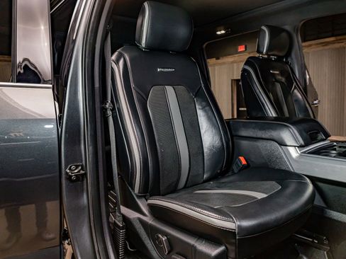 Used 2019 Ford F250 Platinum w/ Platinum Ultimate Package image 27